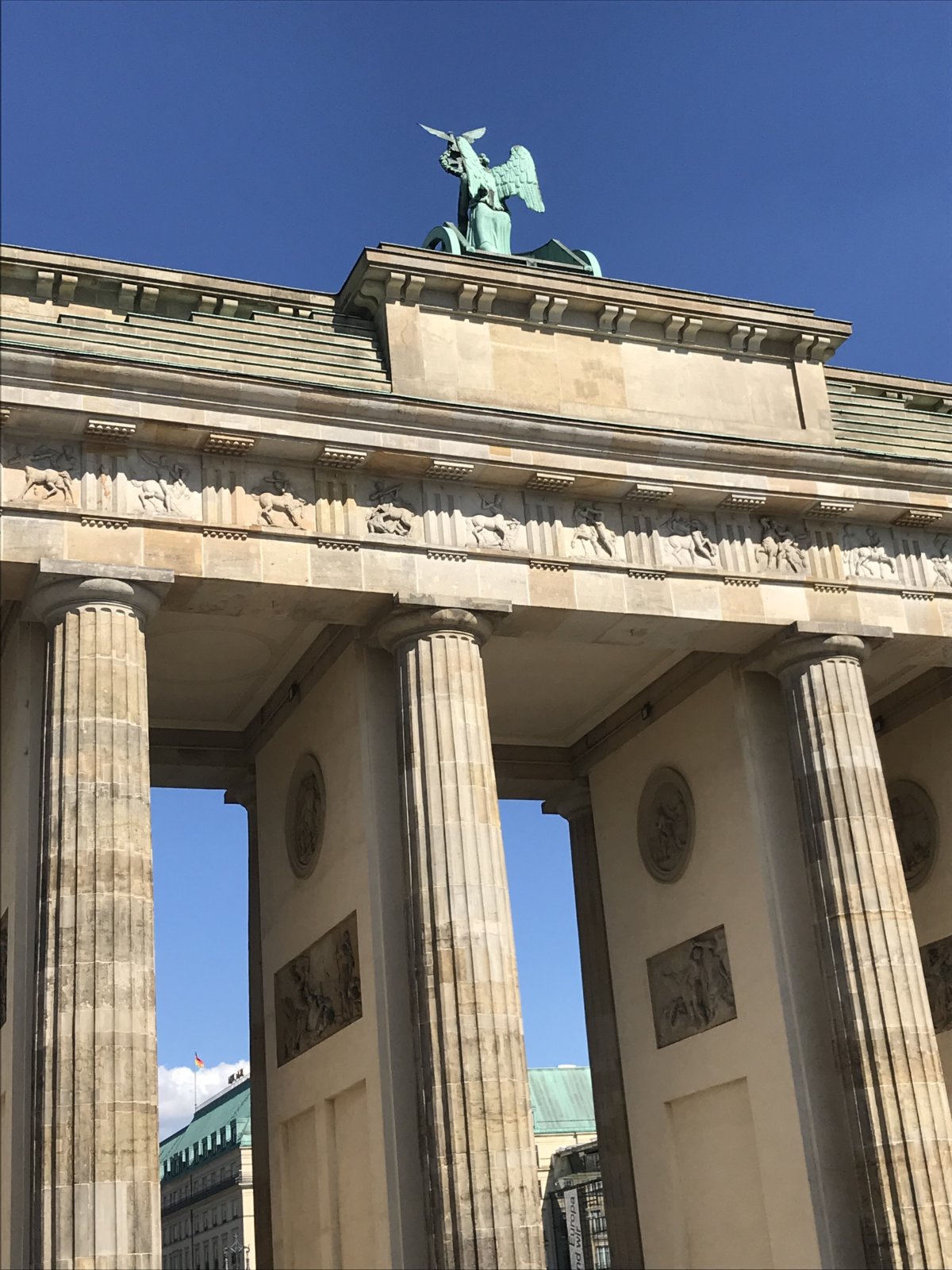 07-23 Brandenburg Gate 2