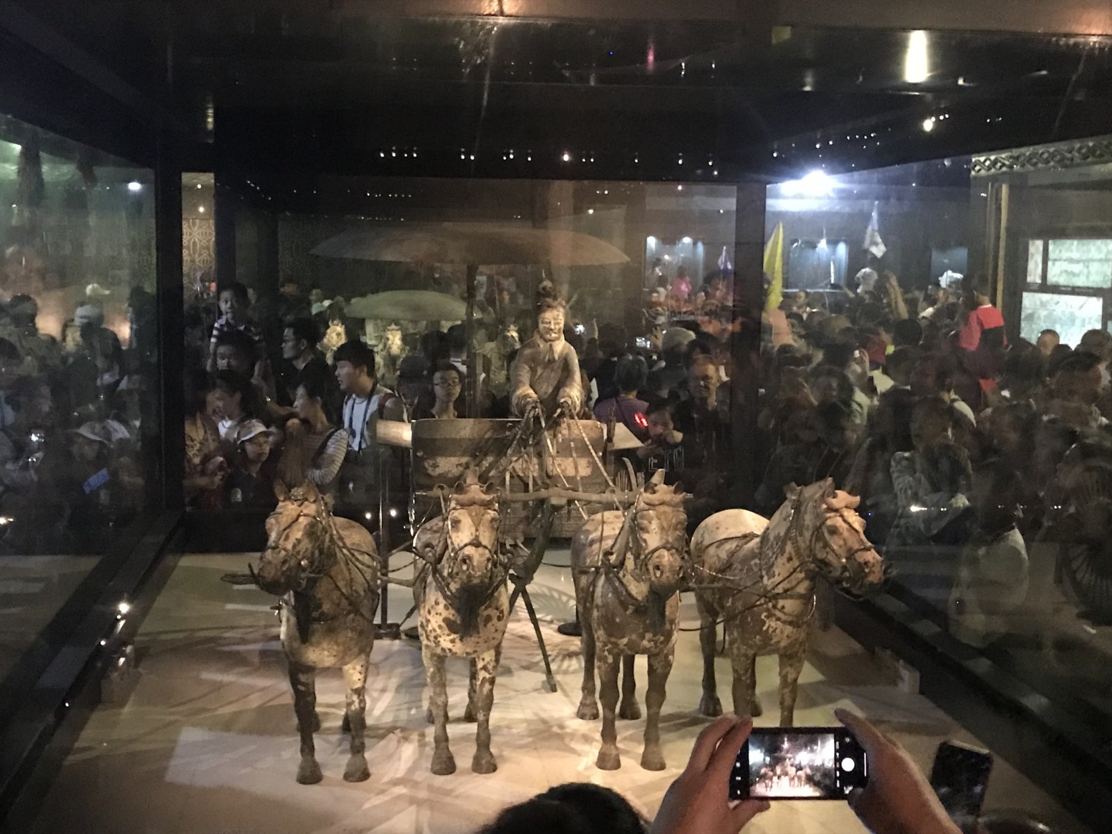 10-03 Chariots 1