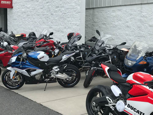 2018-BMWCharlotte-Bikes02Med