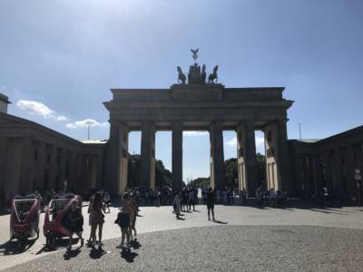 07-23 Brandenburg Gate 3