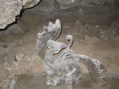 08-30 Cave Figure 04