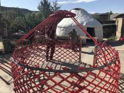 09-14 Yurt Takedown 12