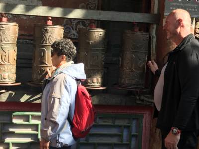 09-28 Prayer Wheels Cliff