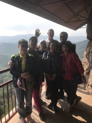 09-30 Temple Climbers 1