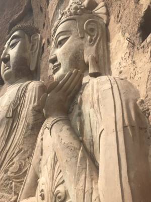 09-30 Temple Statue 01
