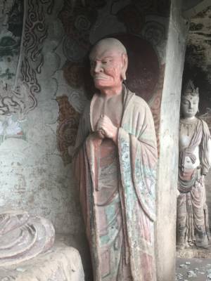 09-30 Temple Statue 04