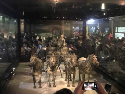 10-03 Chariots 1