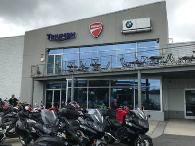 2018-BMWCharlotte-Bikes03Med