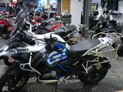 2018-BMWCharlotte-Bikes06Med