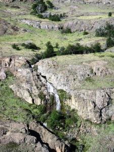 ElChaltenLagunaTorreWaterfall1